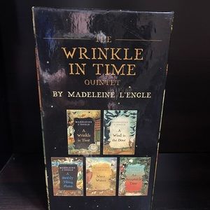 Wrinkle in time box set books 1-5